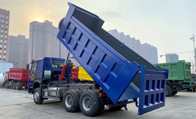 Sinotruk Howo 371hp 6x4 Tipper Truck 