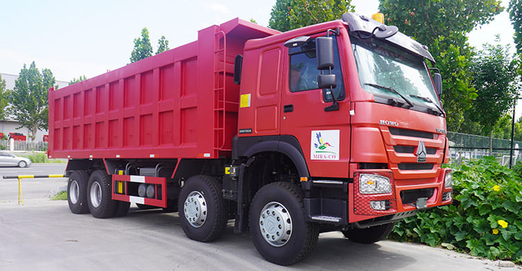 howo 371 8x4 dumper truck