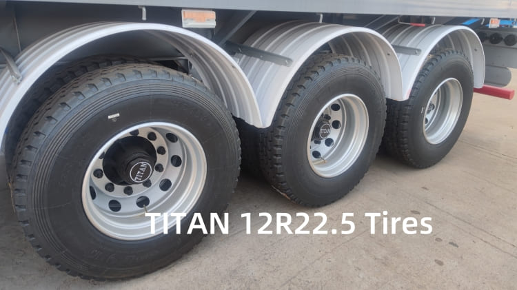 3 Axles flatbed trailer