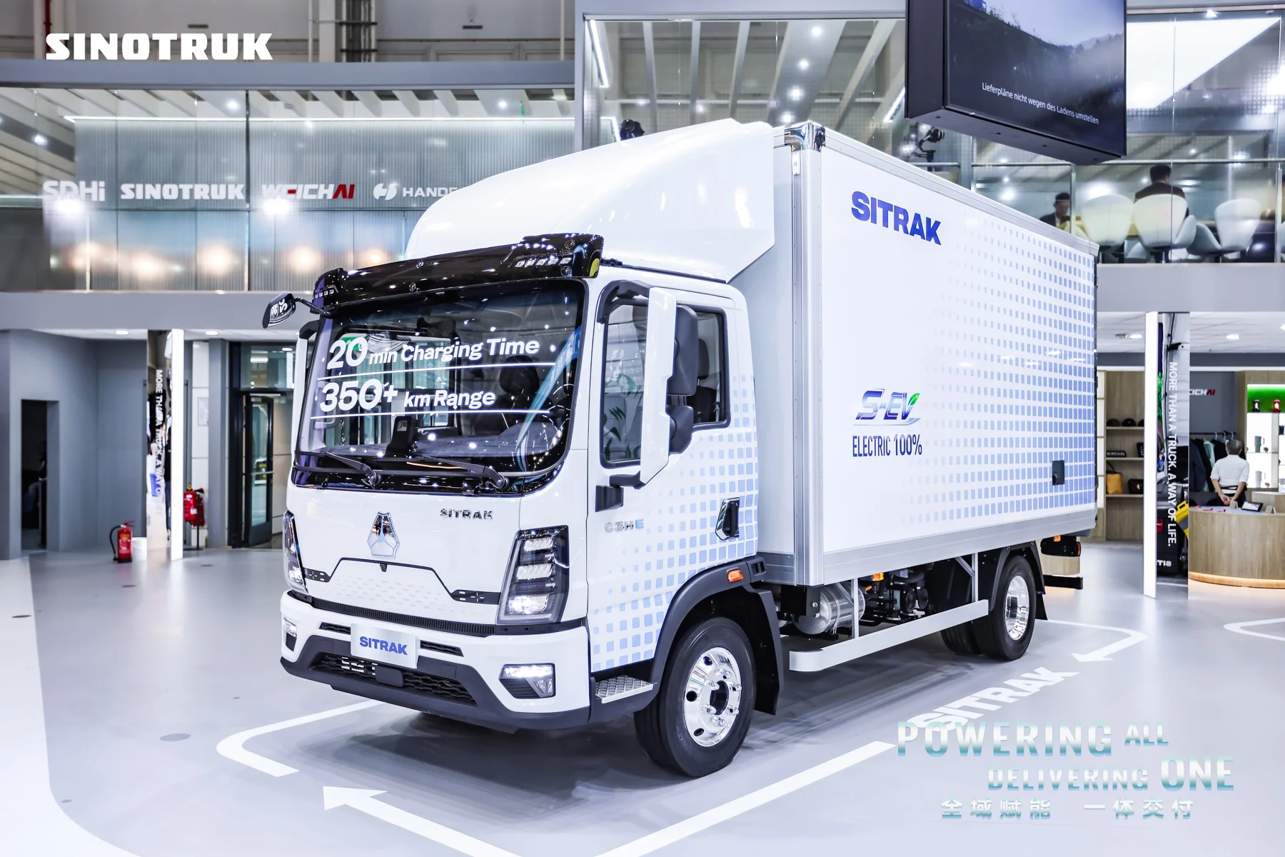 SITRAK battery-electric light truck